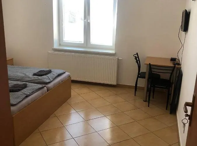Konukevi Adamcik 3*